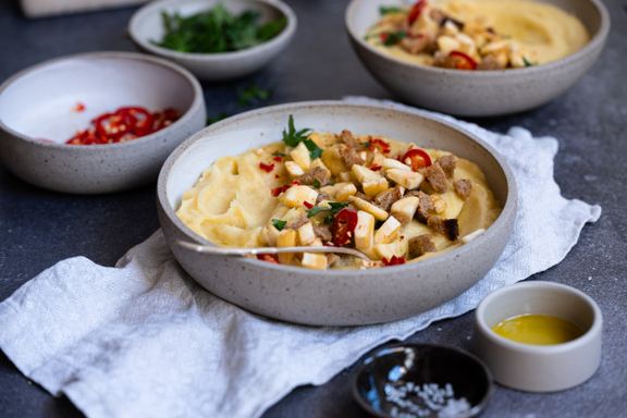 Fruchtig-scharfe Apfel-Pastinakensuppe