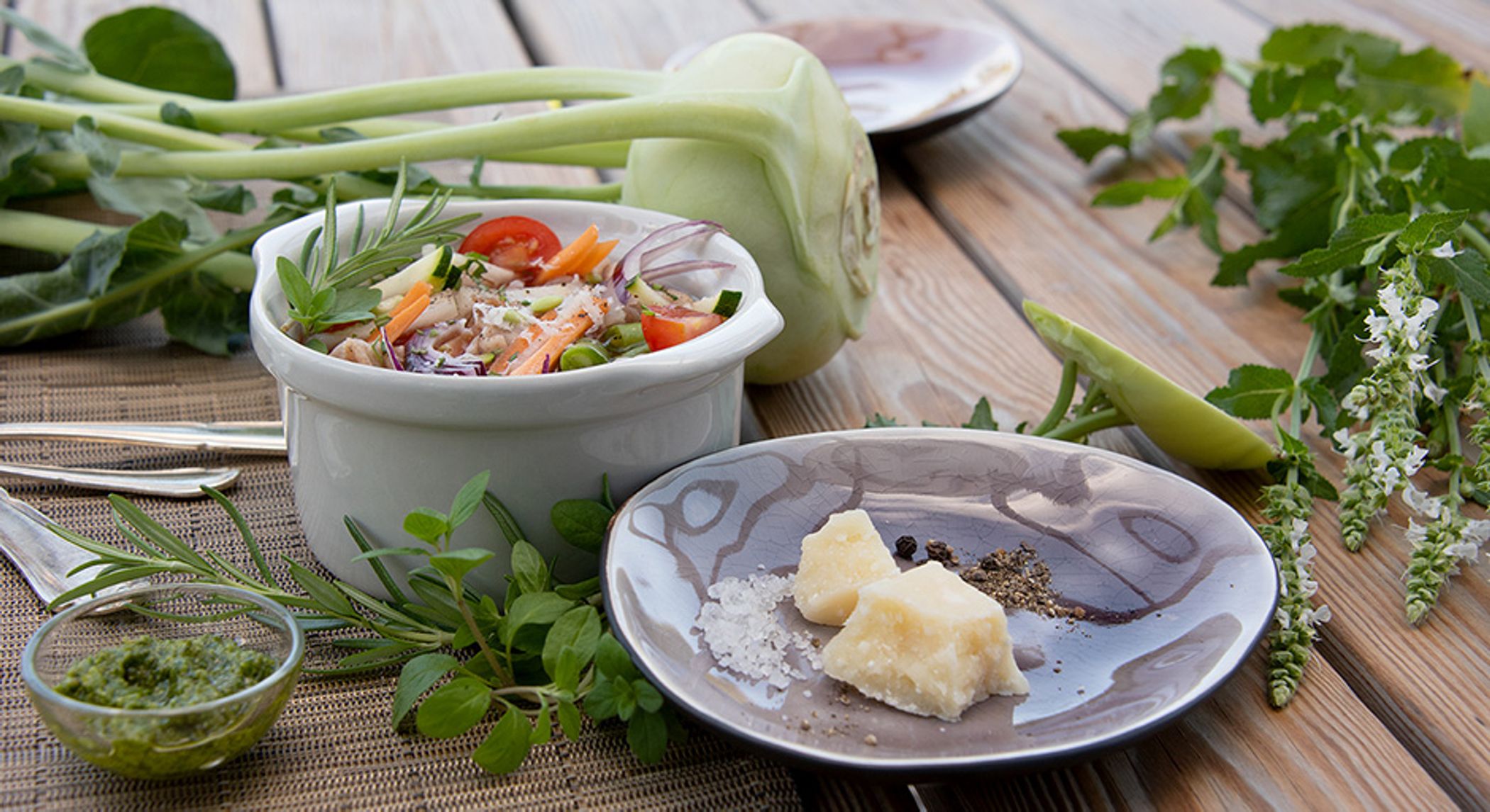 Minestrone mit Budwig Rucola Pesto