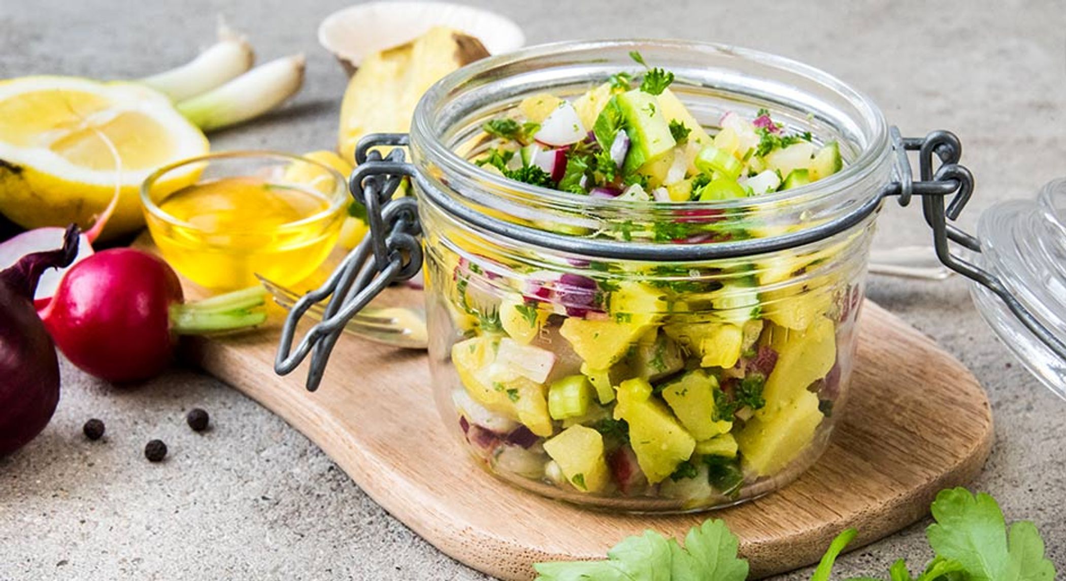 Veganer Kartoffelsalat mit Leinöl Dressing