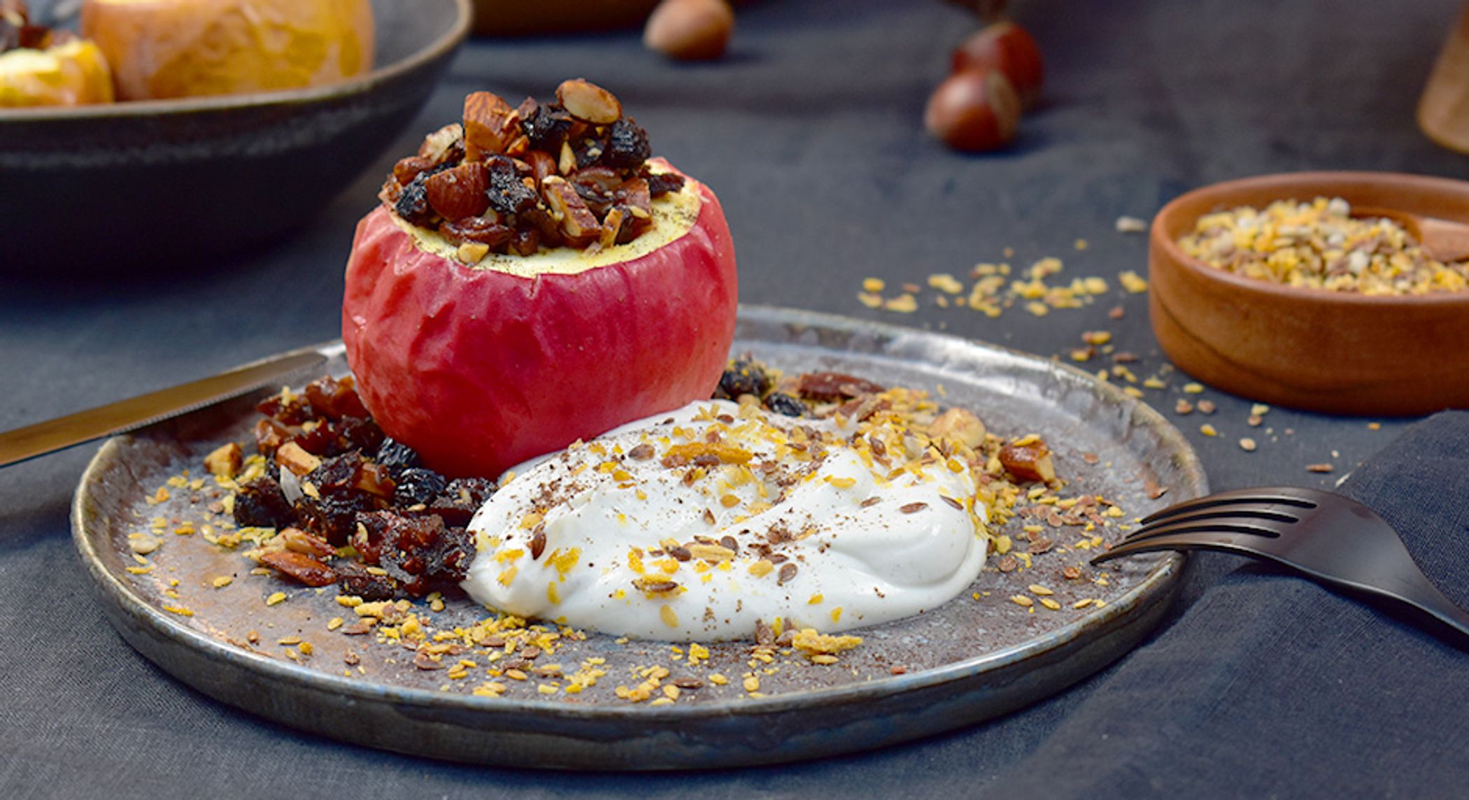 Weihnachtliche Budwig Creme mit Bratapfel